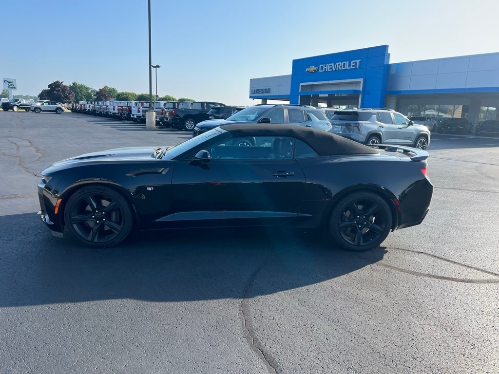 1G1FH3D7XJ0106042