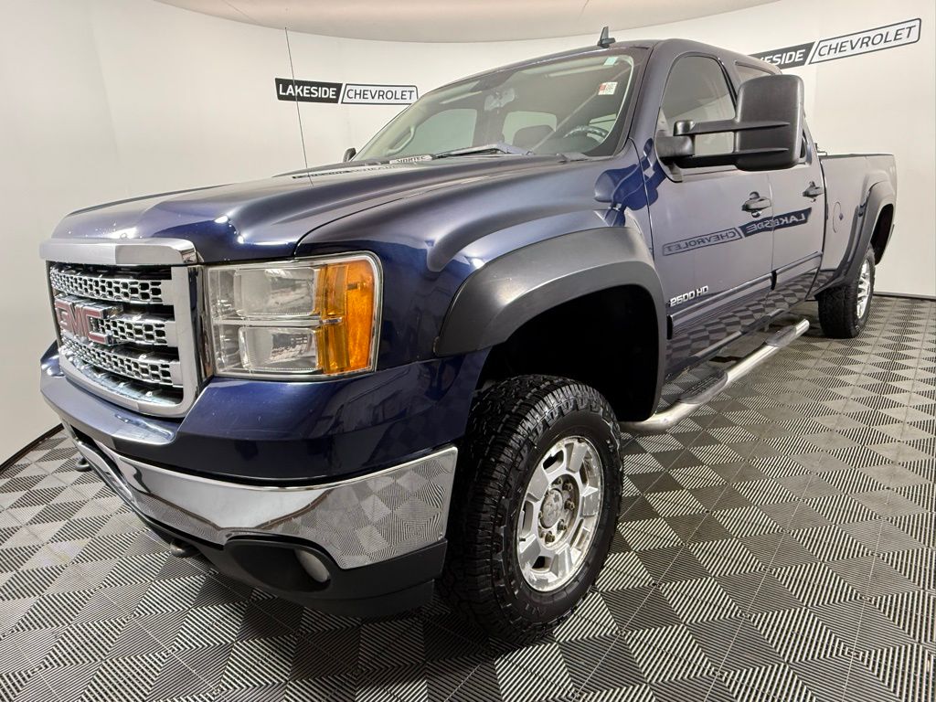 Used 2012 GMC Sierra 2500HD SLE with VIN 1GT120CG2CF212116 for sale in Warsaw, IN