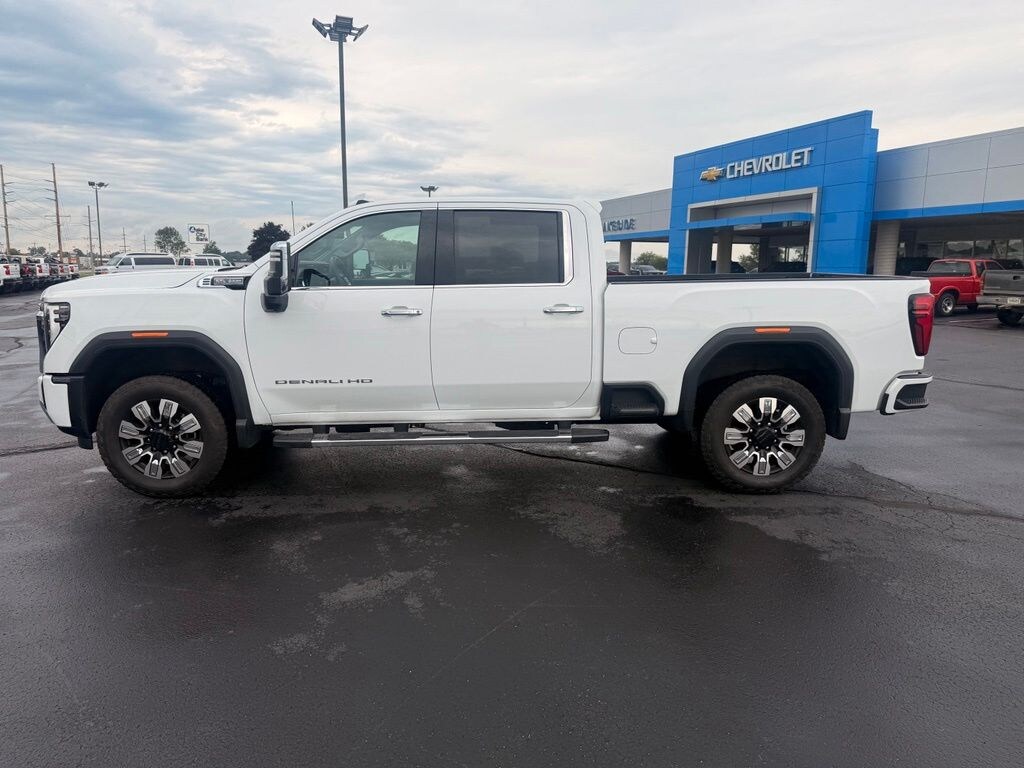 Used 2024 GMC Sierra 2500HD Denali Truck