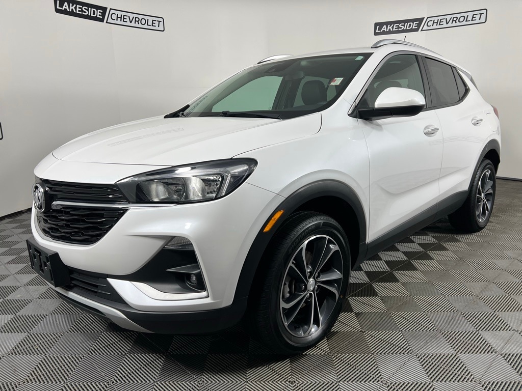 Used 2022 Buick Encore GX Select with VIN KL4MMESL8NB045980 for sale in Warsaw, IN