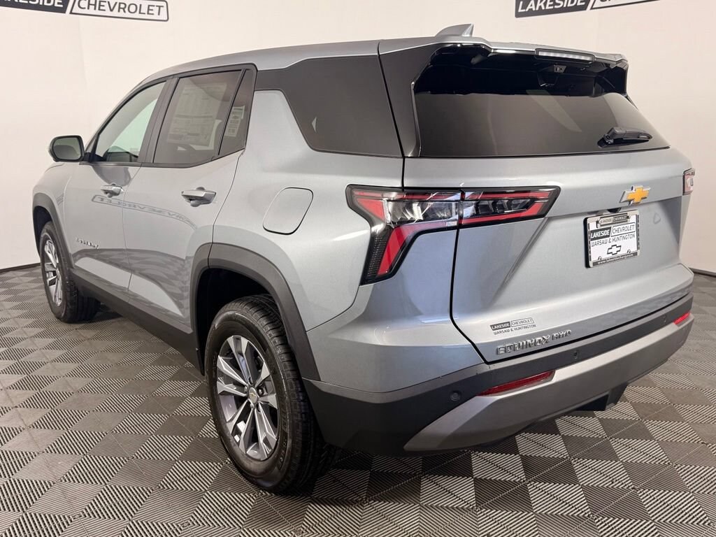 New 2027 Chevrolet Equinox LT SUV