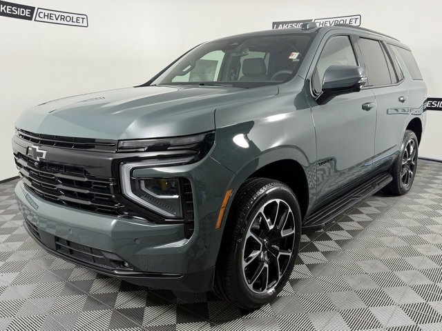2026 Chevrolet Tahoe RST photo 2