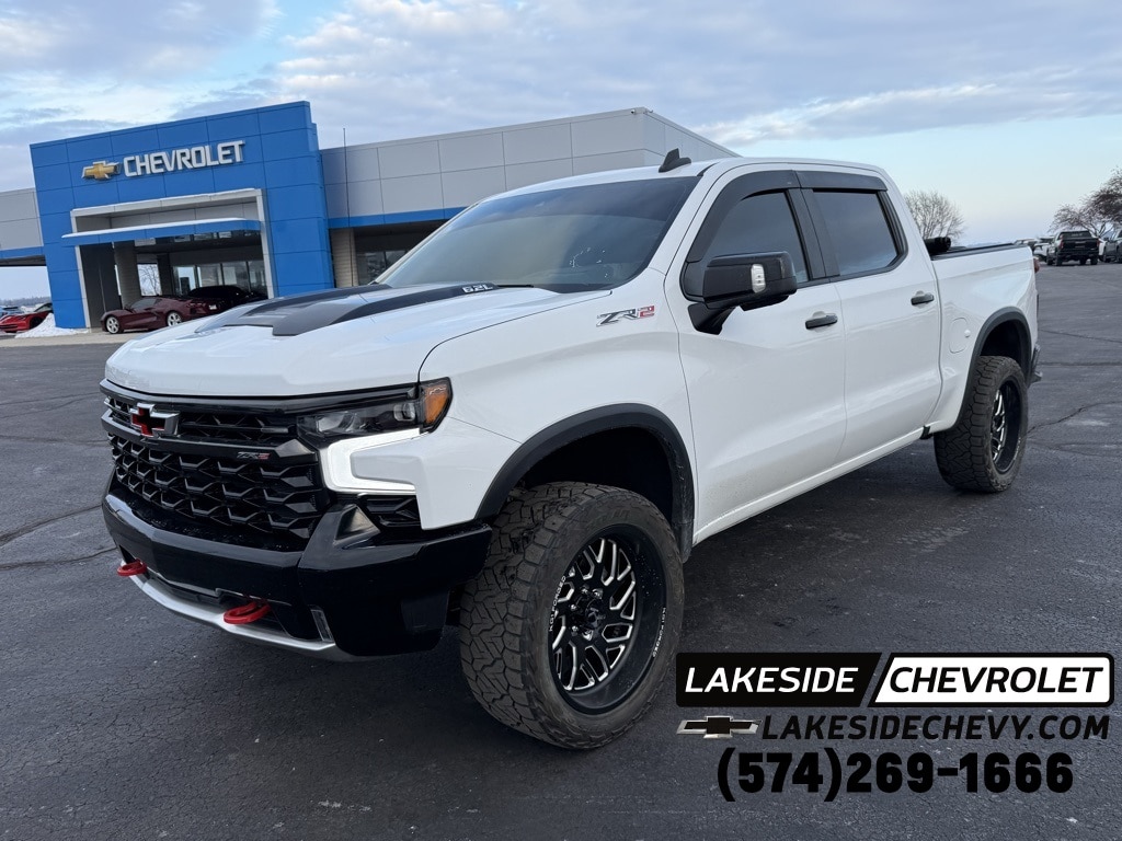 2023 Chevrolet Silverado 1500 ZR2's photo