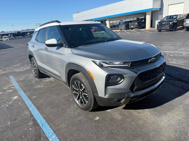 2023 Chevrolet Trailblazer ACTIV photo 2
