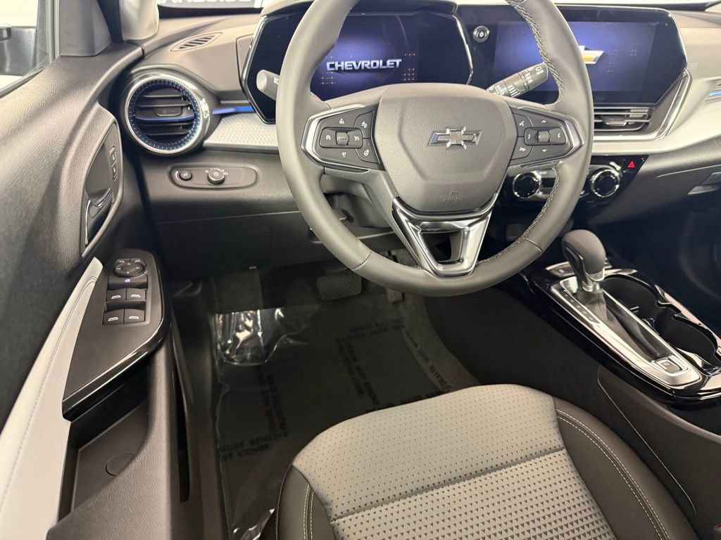 2026 Chevrolet Trax LT - Photo 16