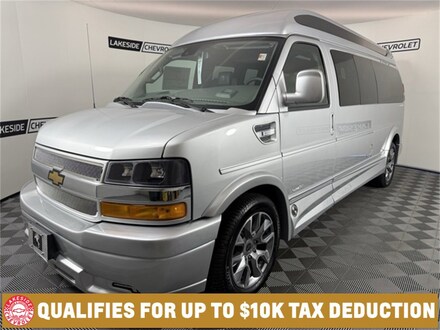 2025 Chevrolet Express Cargo 3500 WT Van