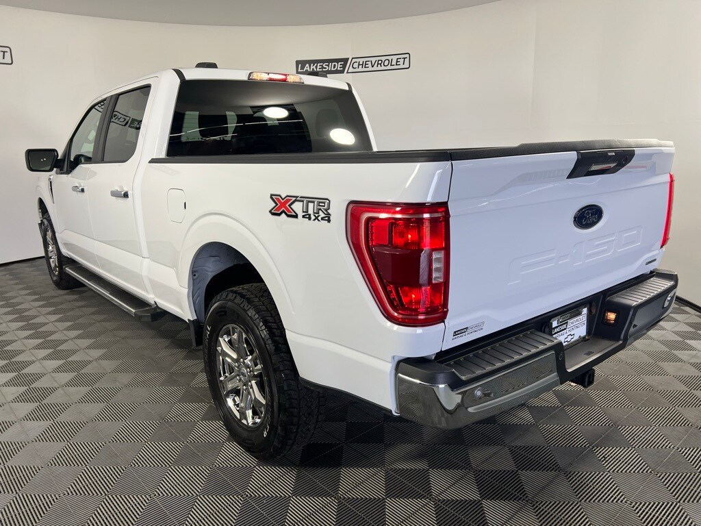 2022 Ford F-150 XLT photo 3