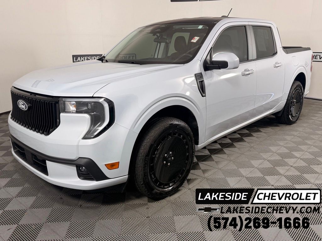 2026 Ford Maverick Lobo Standard