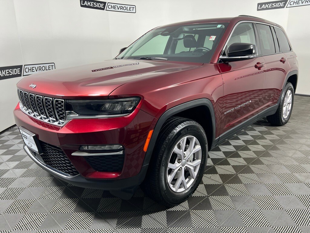 Used 2022 Jeep Grand Cherokee Limited with VIN 1C4RJHBG7N8557865 for sale in Warsaw, IN