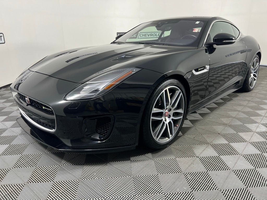 Used 2019 Jaguar F-Type R-Dynamic with VIN SAJD81FV7KCK58862 for sale in Warsaw, IN