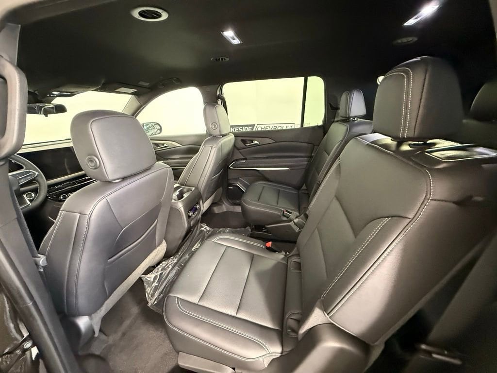 2025 Chevrolet Traverse LT - Photo 15