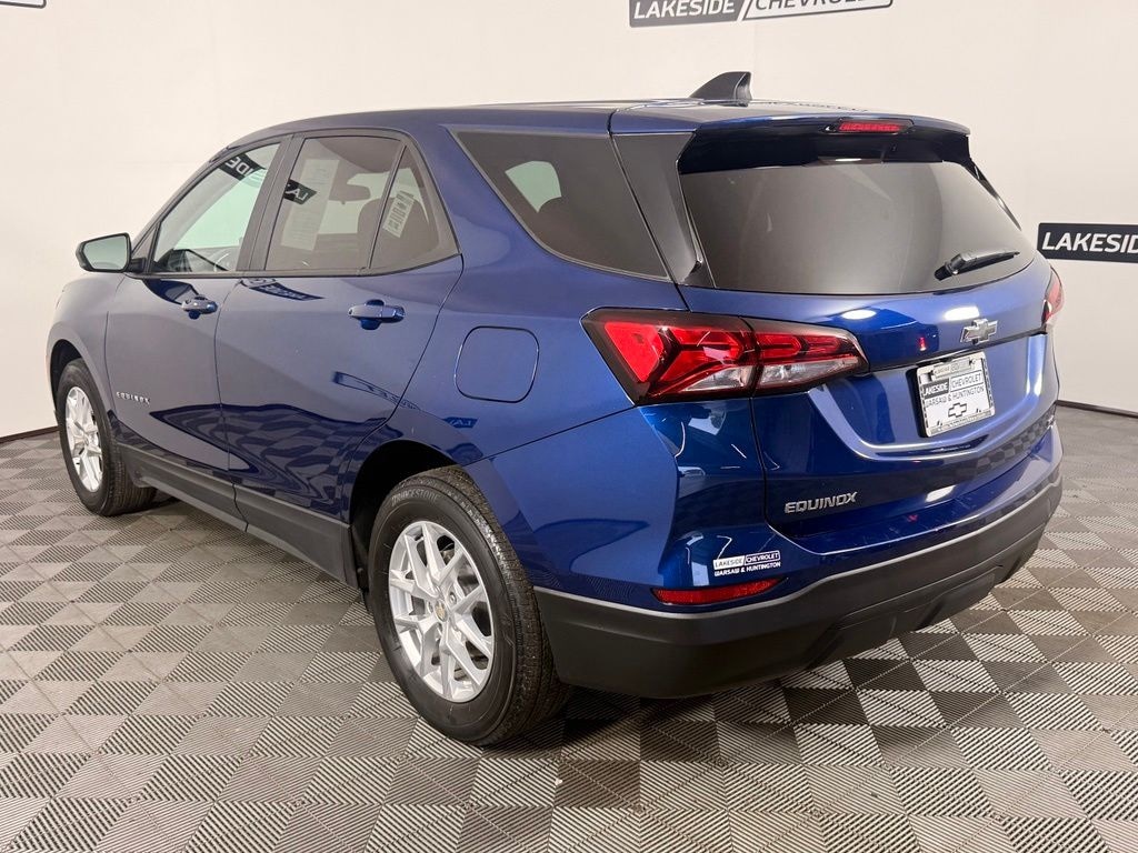 Used 2022 Chevrolet Equinox LS SUV
