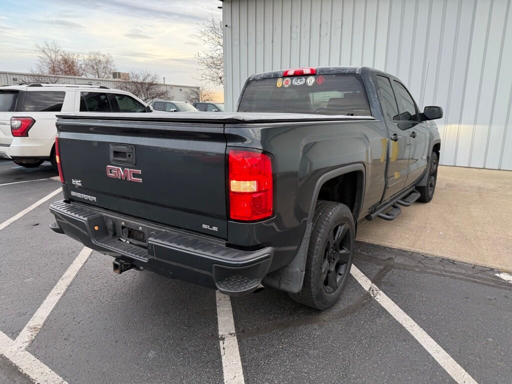 2018 Gmc Sierra 1500 SLE photo 4