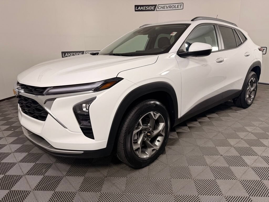 New 2026 Chevrolet Trax LT SUV