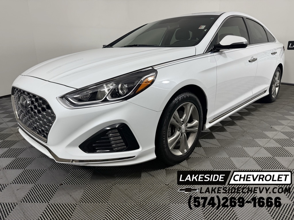 2018 Hyundai Sonata Sport's photo