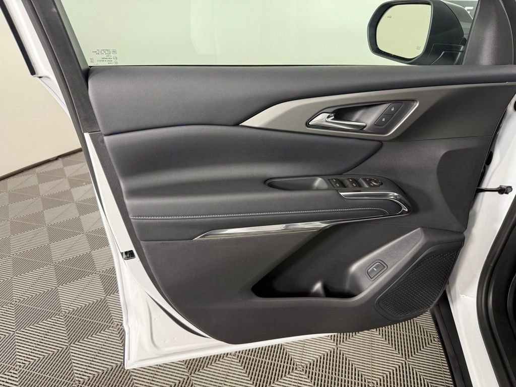 2026 Chevrolet Traverse LT - Photo 13