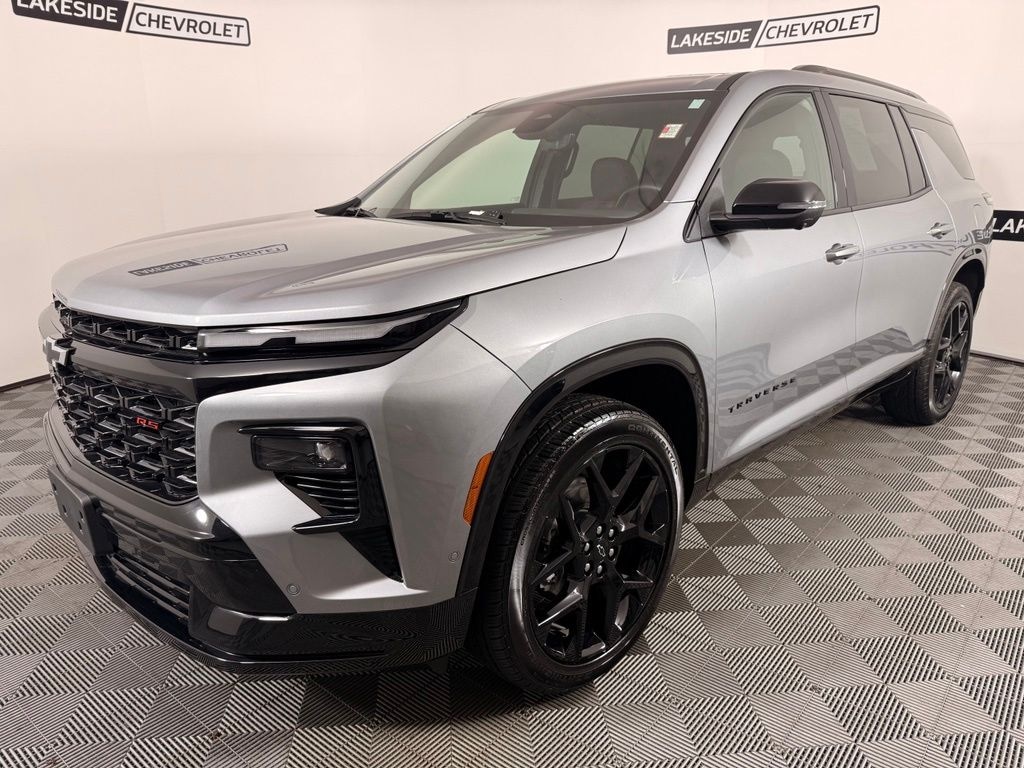 Used 2026 Chevrolet Traverse RS SUV