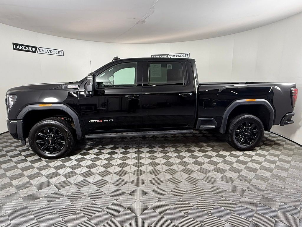 Used 2024 GMC Sierra 2500HD AT4 Truck