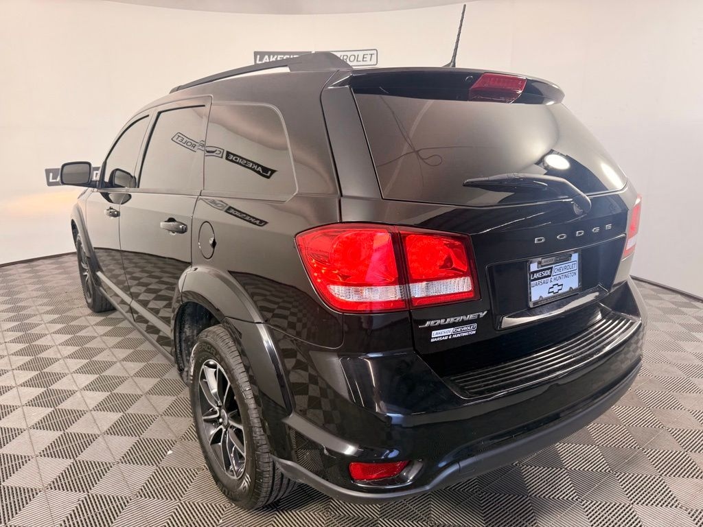 Used 2019 Dodge Journey SE SUV