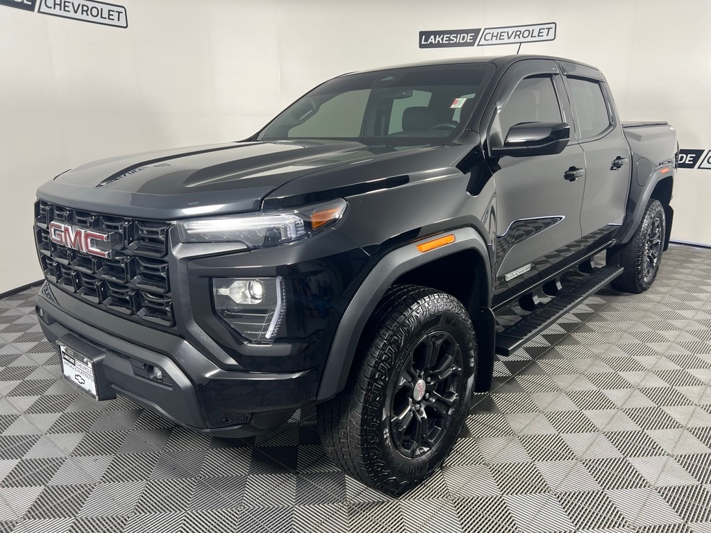 Used 2023 GMC Canyon Elevation with VIN 1GTP6BEK8P1146783 for sale in Warsaw, IN