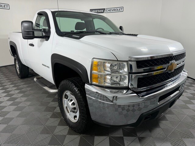 2013 Chevrolet Silverado 2500HD Work Truck photo 3