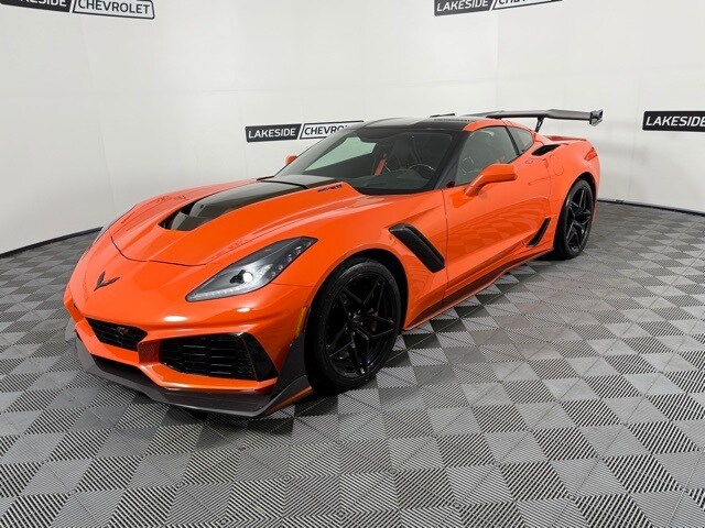 2019 Chevrolet Corvette ZR1 3ZR photo 2