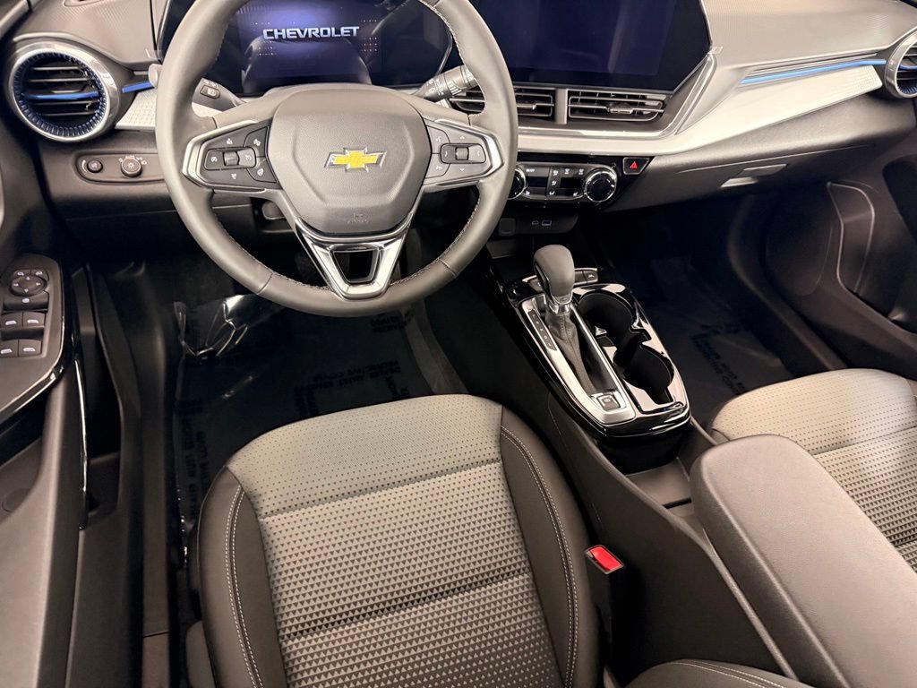 2026 Chevrolet Trax LT - Photo 21