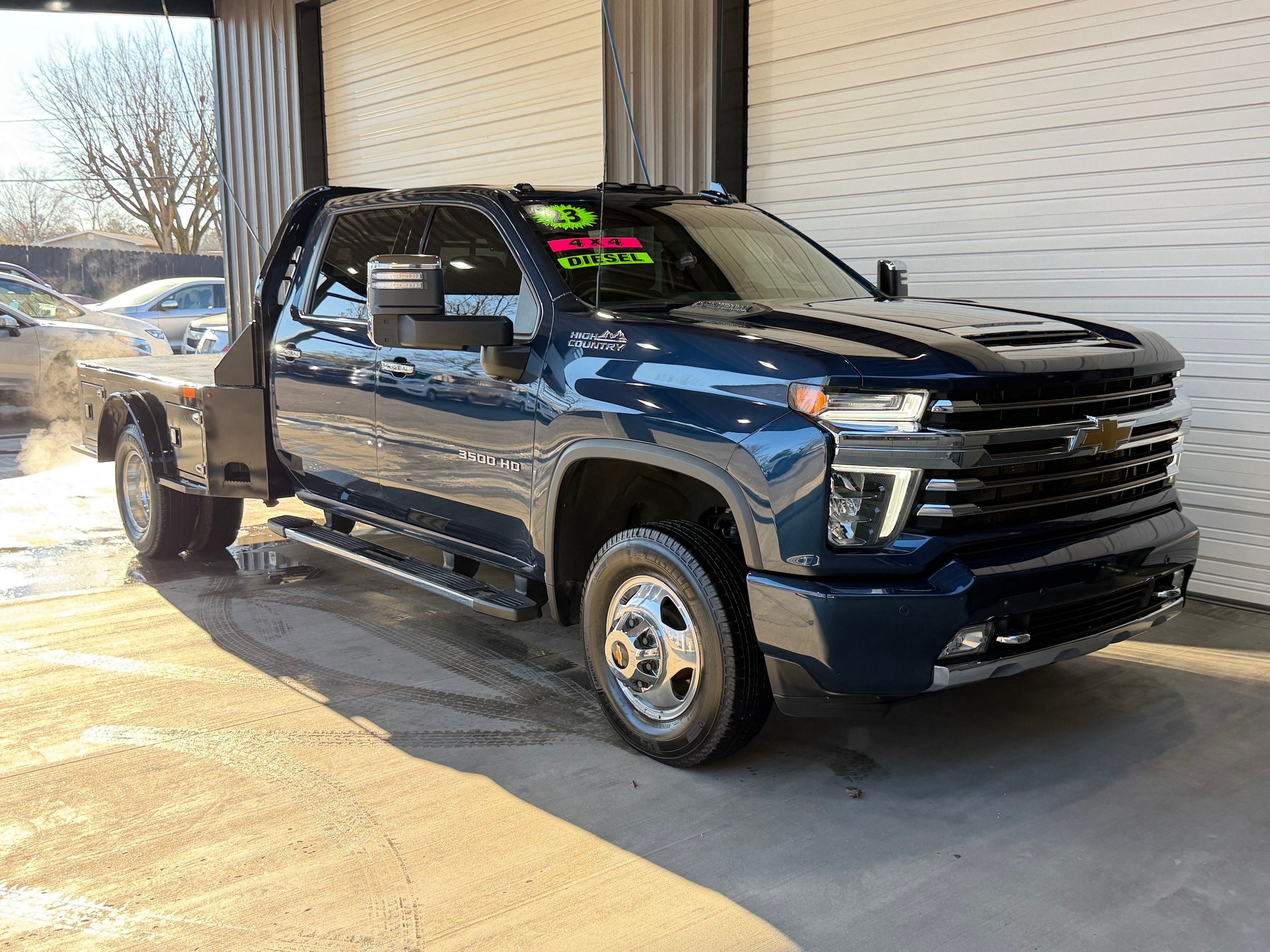 2023 Chevrolet Silverado 3500HD High Country's photo