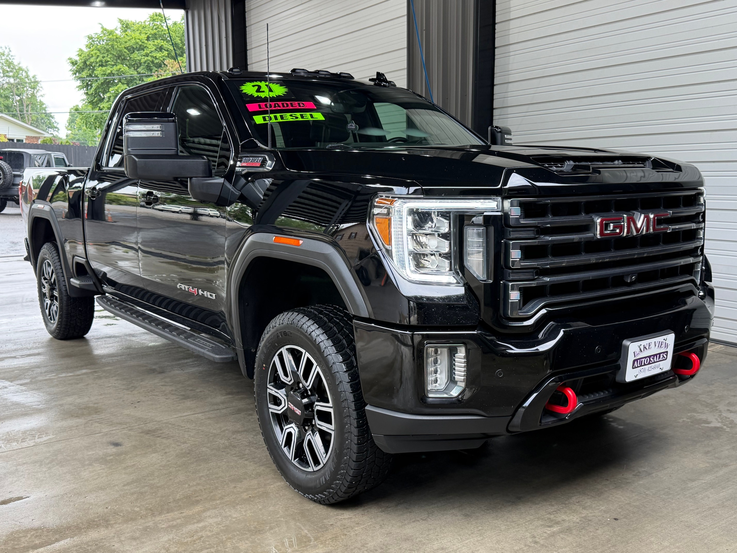 2021 GMC Sierra 4WD Crew Cab Standard Box AT4's photo