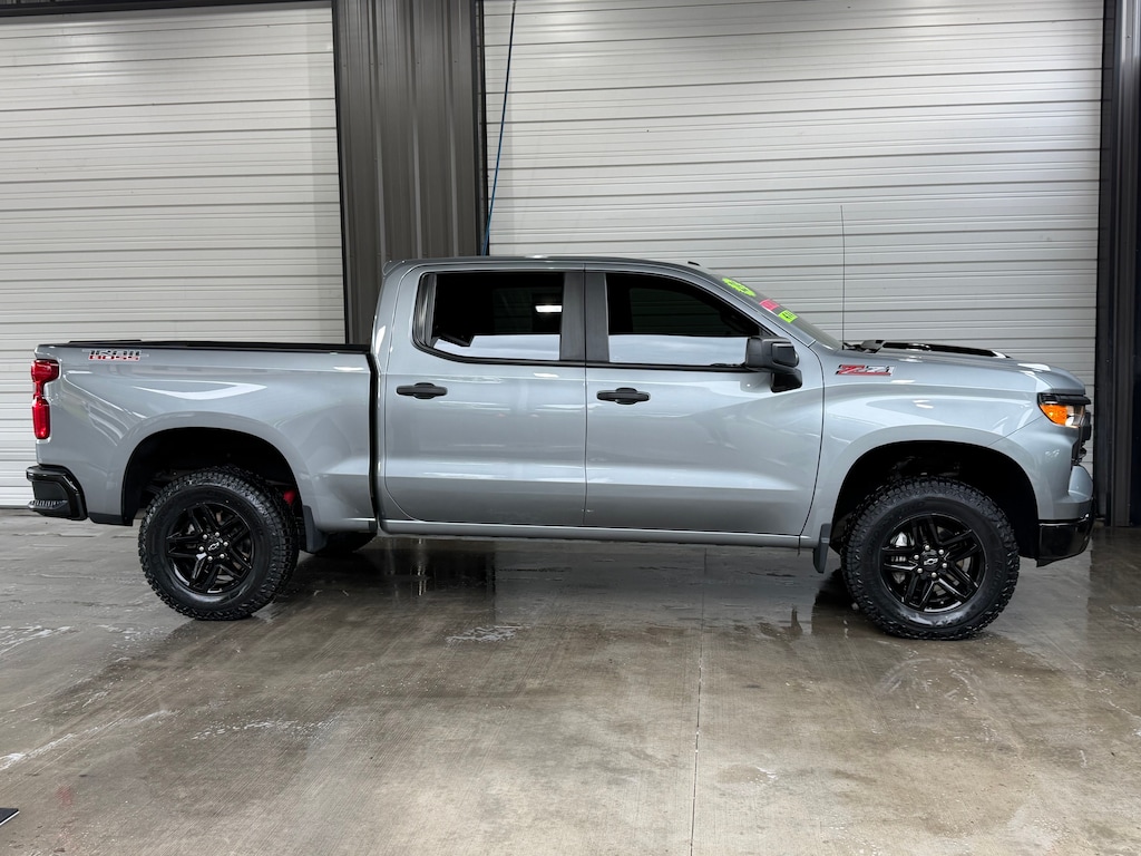 Used 2025 Chevrolet Silverado 1500 Custom Trail Boss Truck Crew Cab