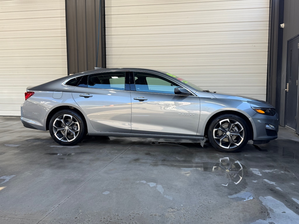 Used 2025 Chevrolet Malibu 1LT Sedan