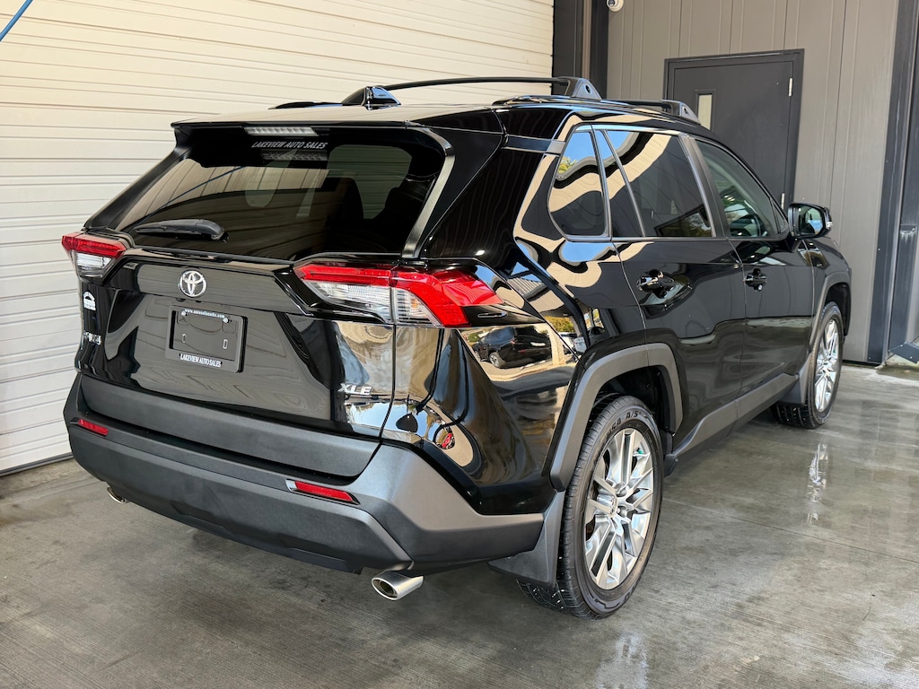 Used 2021 Toyota RAV4 XLE Premium SUV