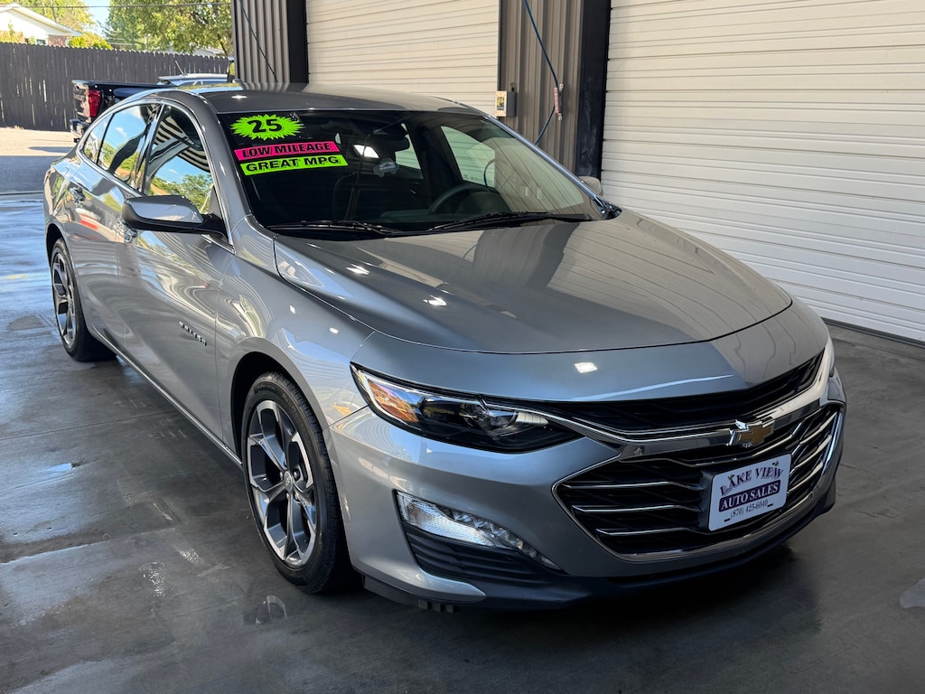 Used 2025 Chevrolet Malibu 1LT Sedan