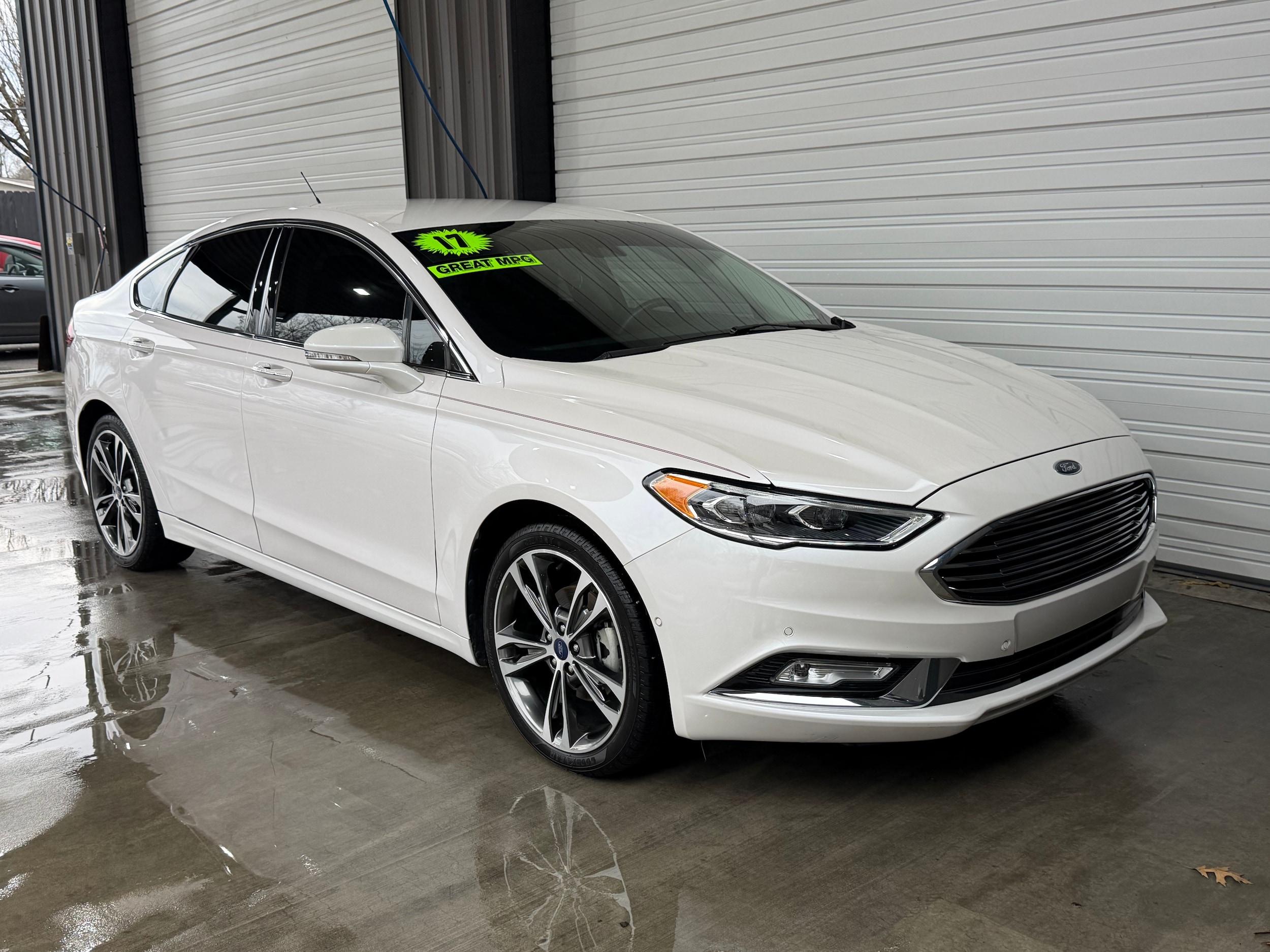 2017 Ford Fusion Titanium's photo