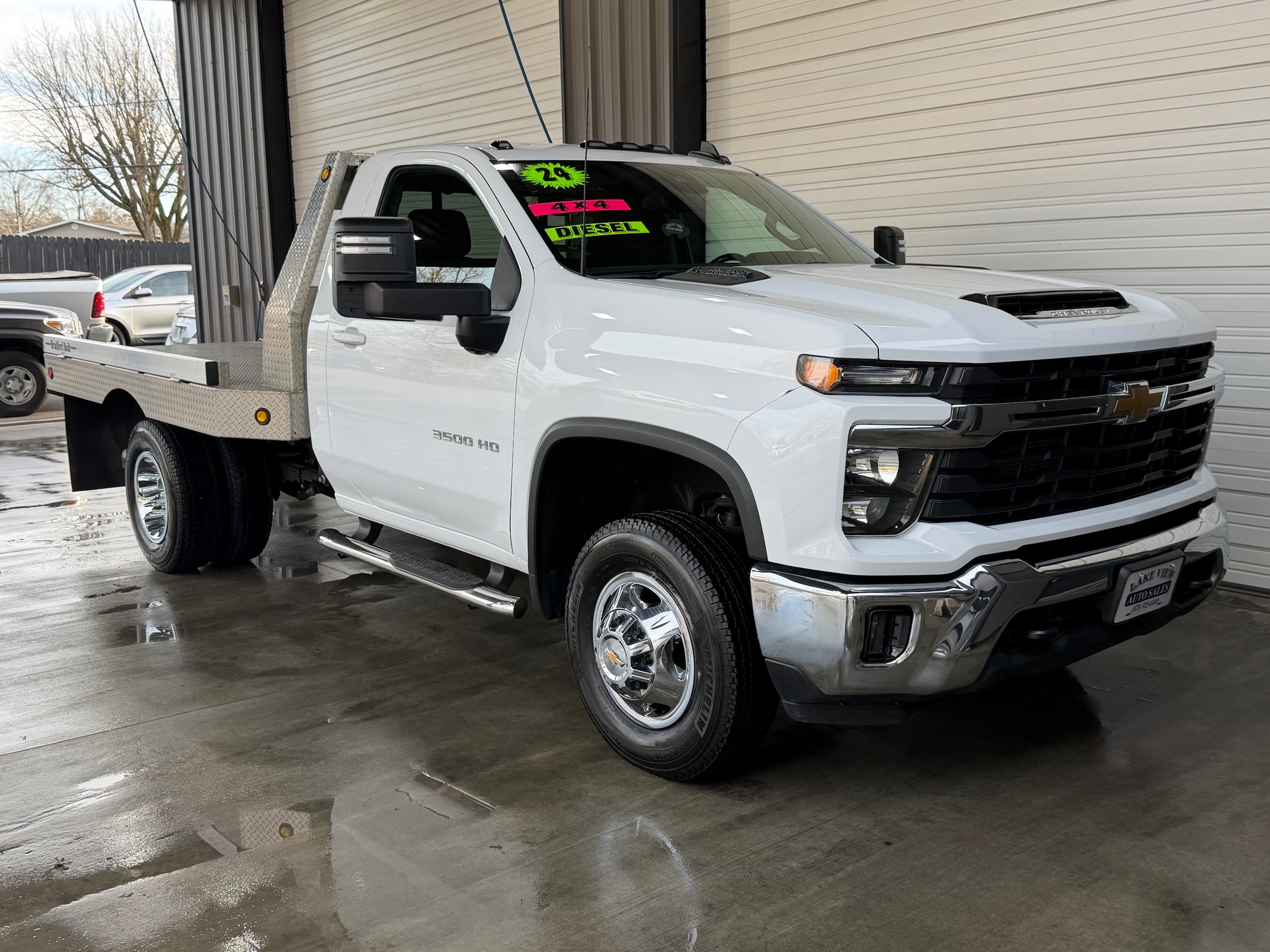 2024 Chevrolet Silverado 3500HD LT's photo