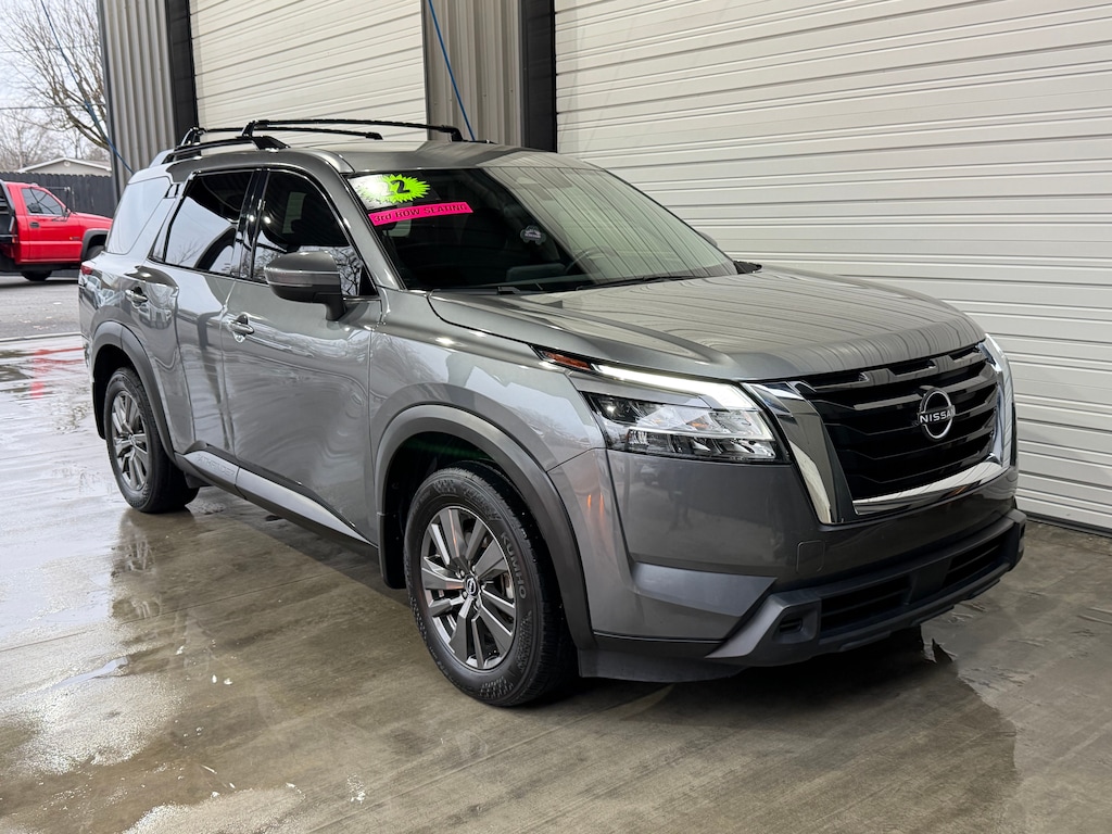 Used 2022 Nissan Pathfinder SV SUV
