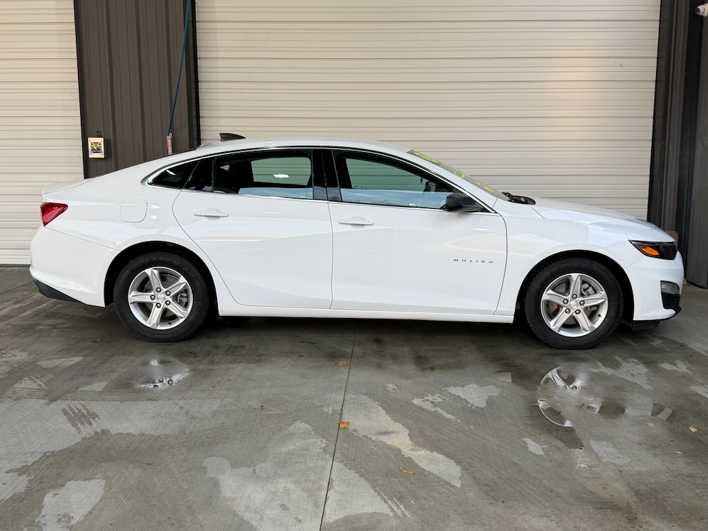Used 2021 Chevrolet Malibu LS w/1LS Sedan