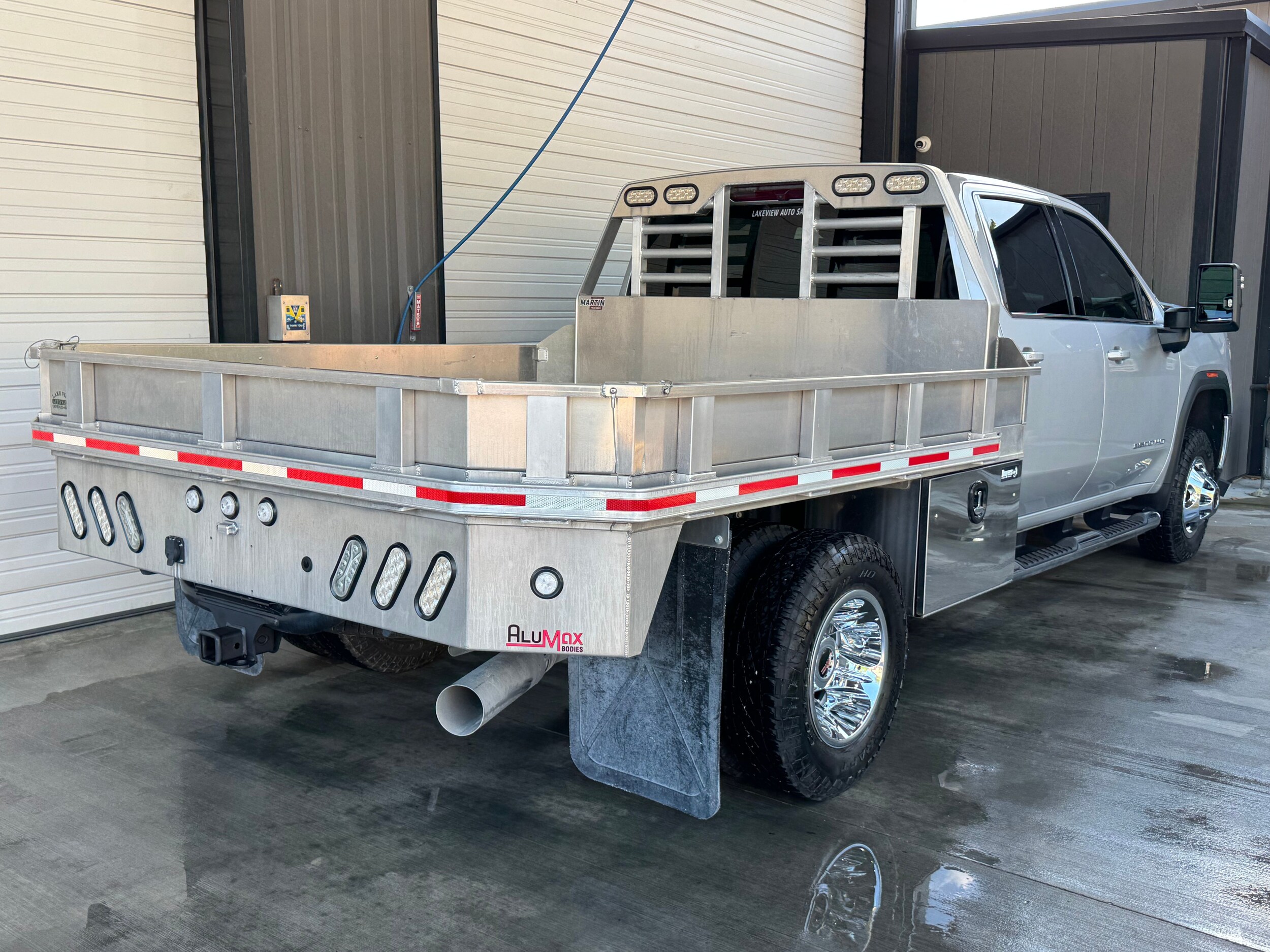 2023 Gmc Sierra 3500 HD SLE photo 3