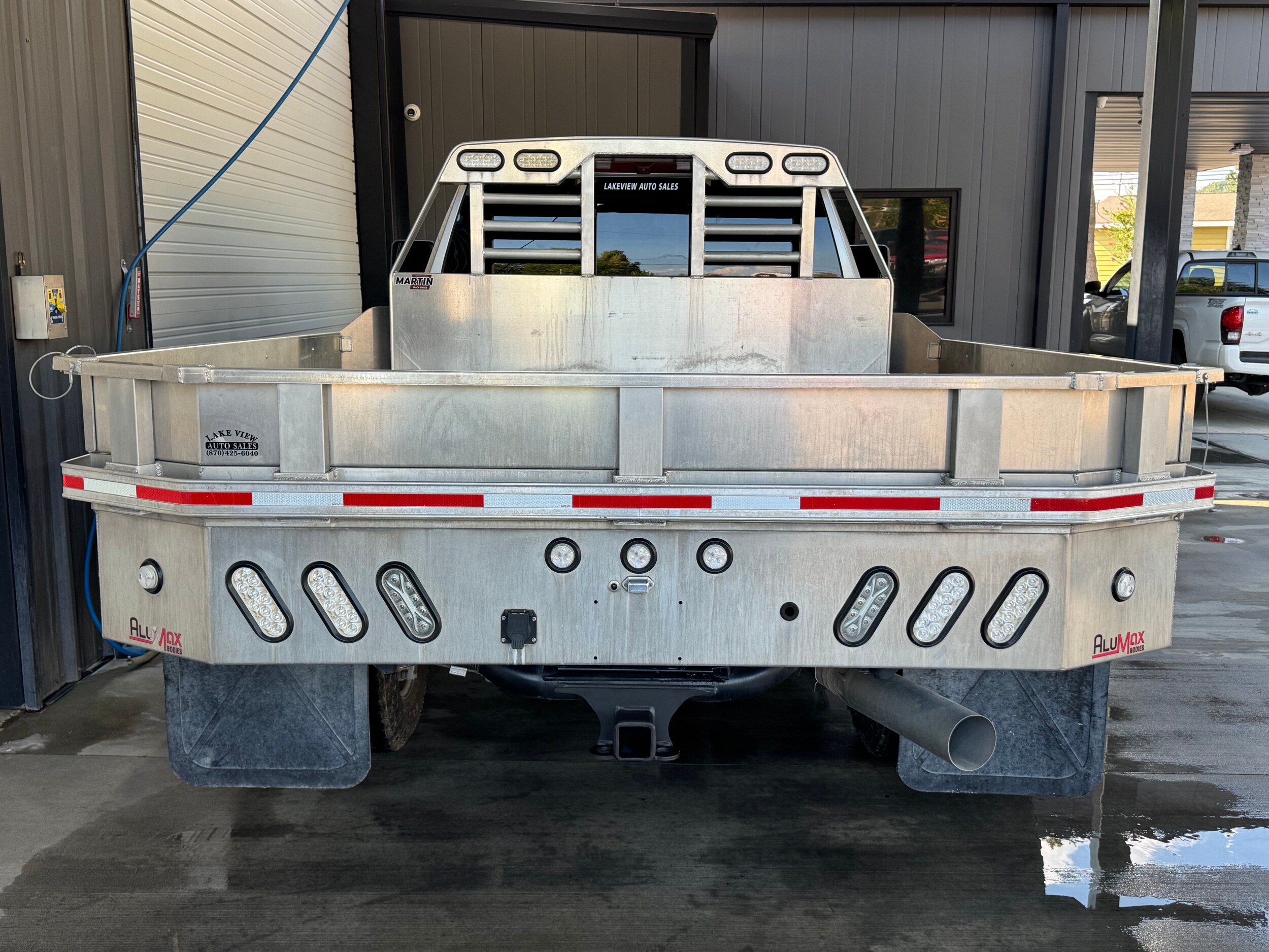 2023 Gmc Sierra 3500 HD SLE photo 4