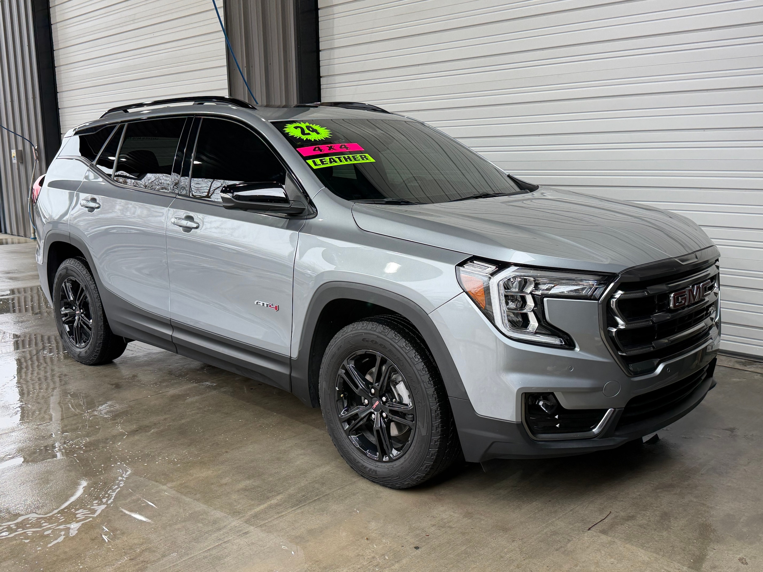 2024 GMC Terrain AT4's photo