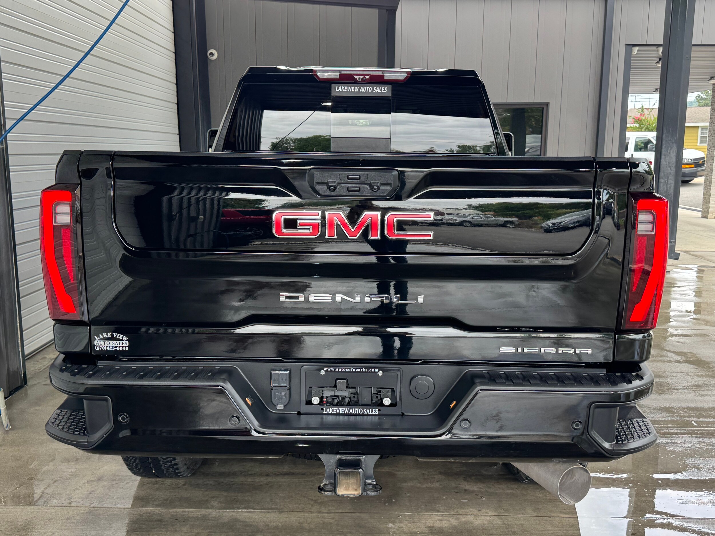 2024 Gmc Sierra 2500 HD Denali photo 4