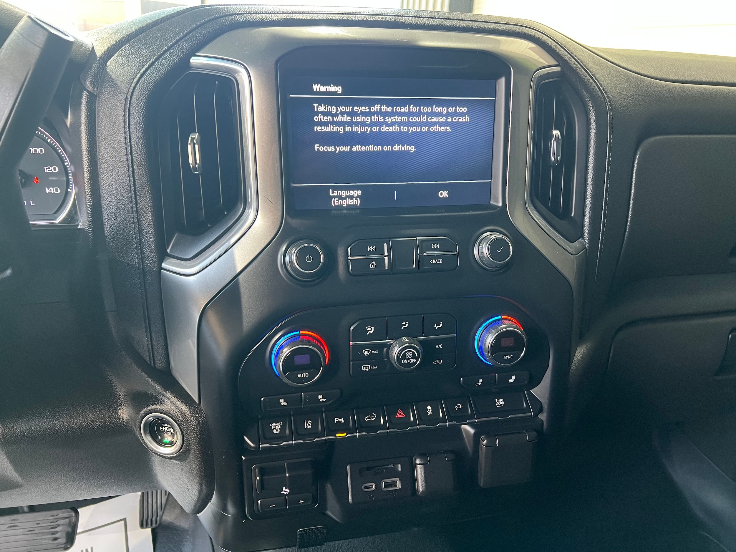 2021 Chevrolet Silverado 2500HD LT - Photo 18