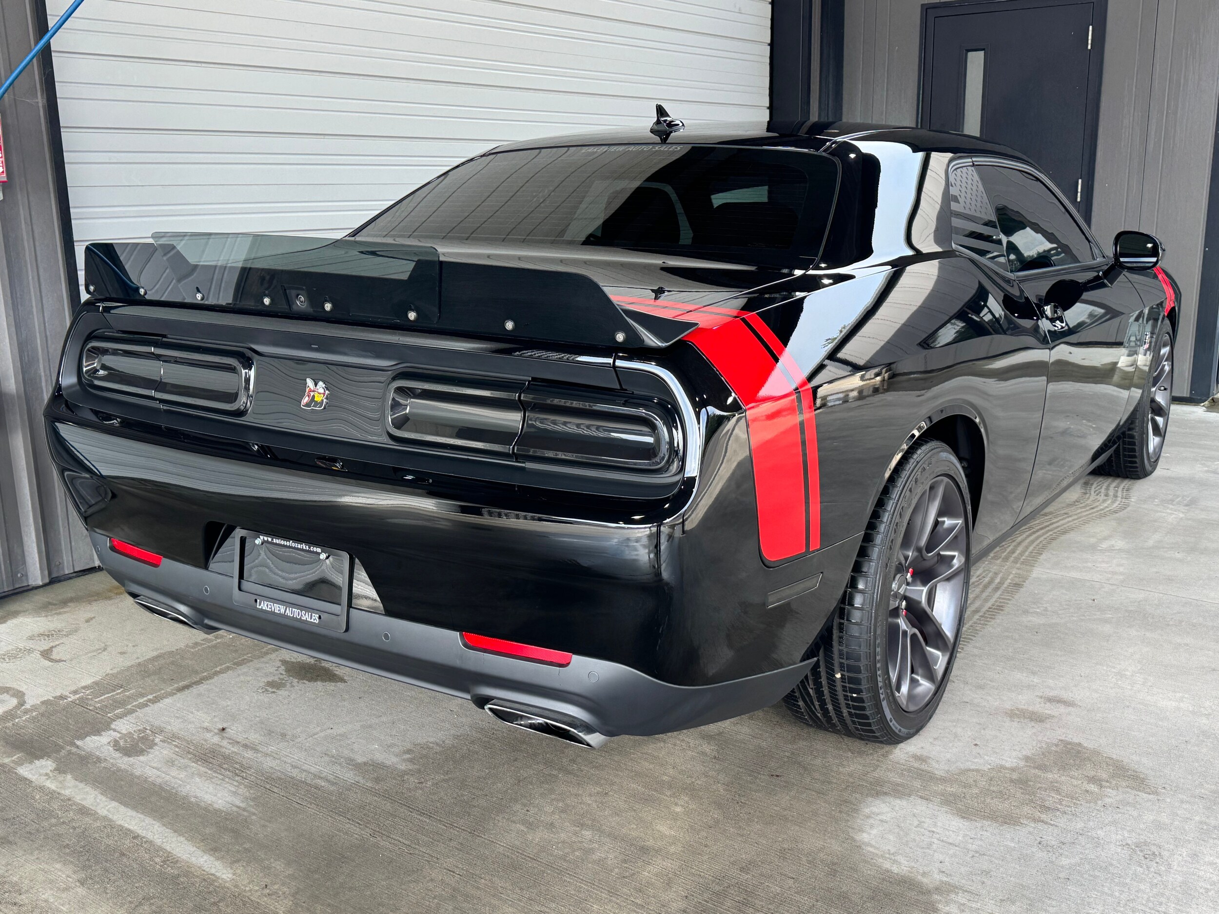 2022 Dodge Challenger R/T Scat Pack photo 3