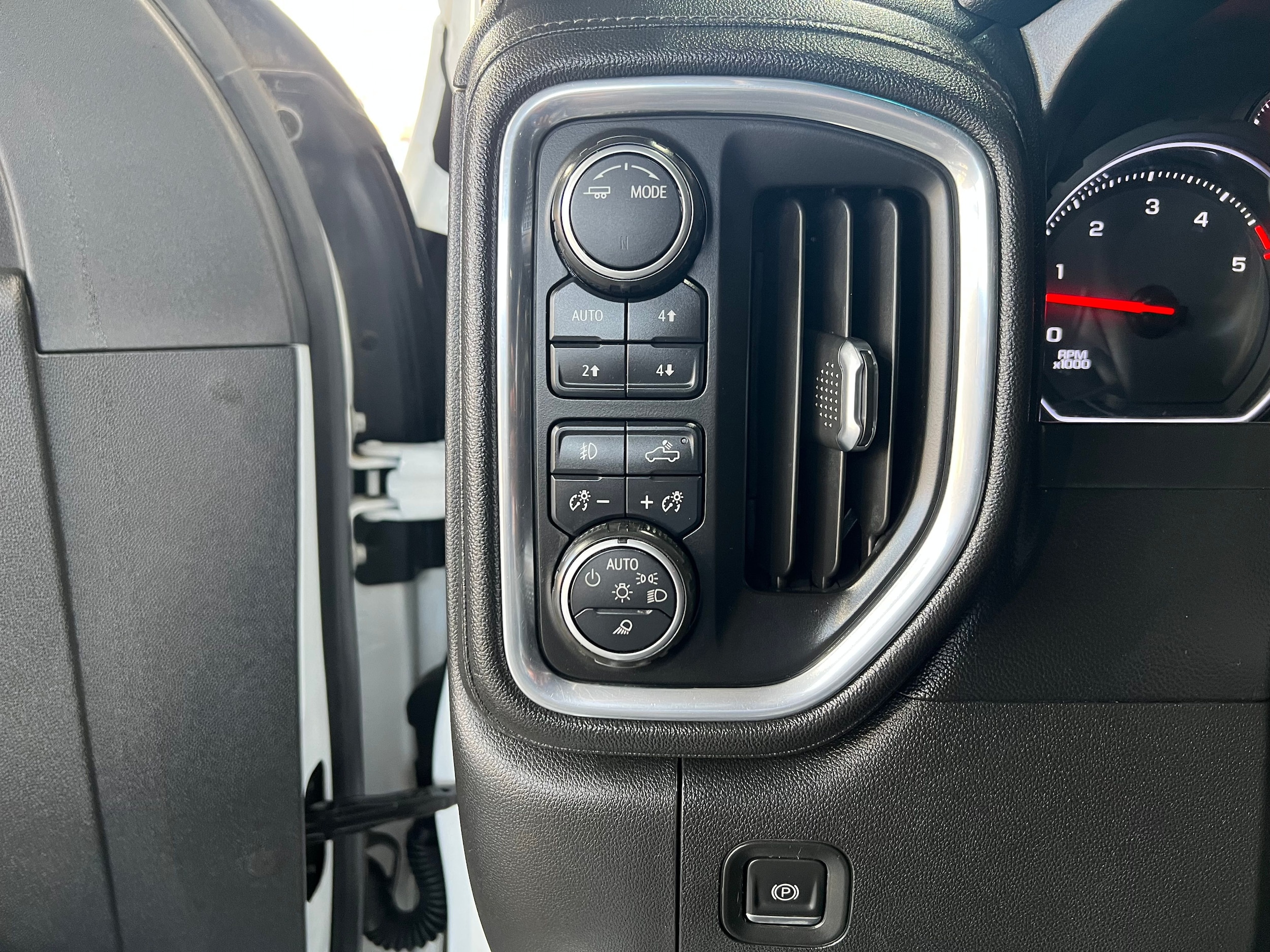 2021 Chevrolet Silverado 2500HD LT - Photo 15