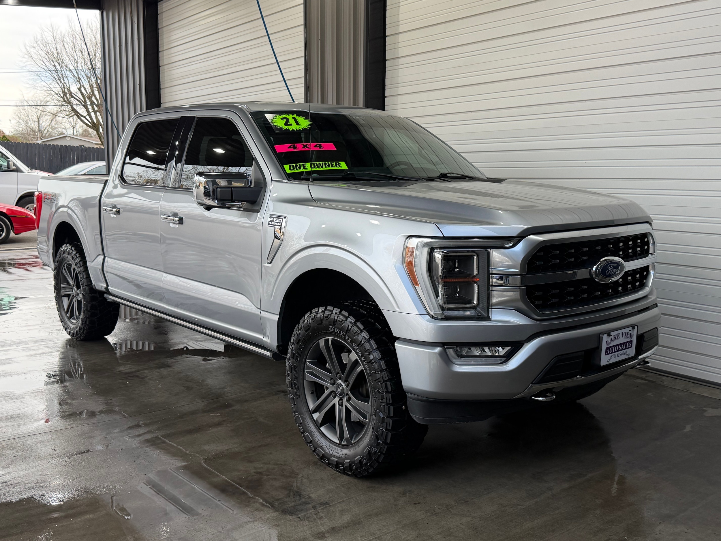 2021 Ford F-150 Platinum's photo