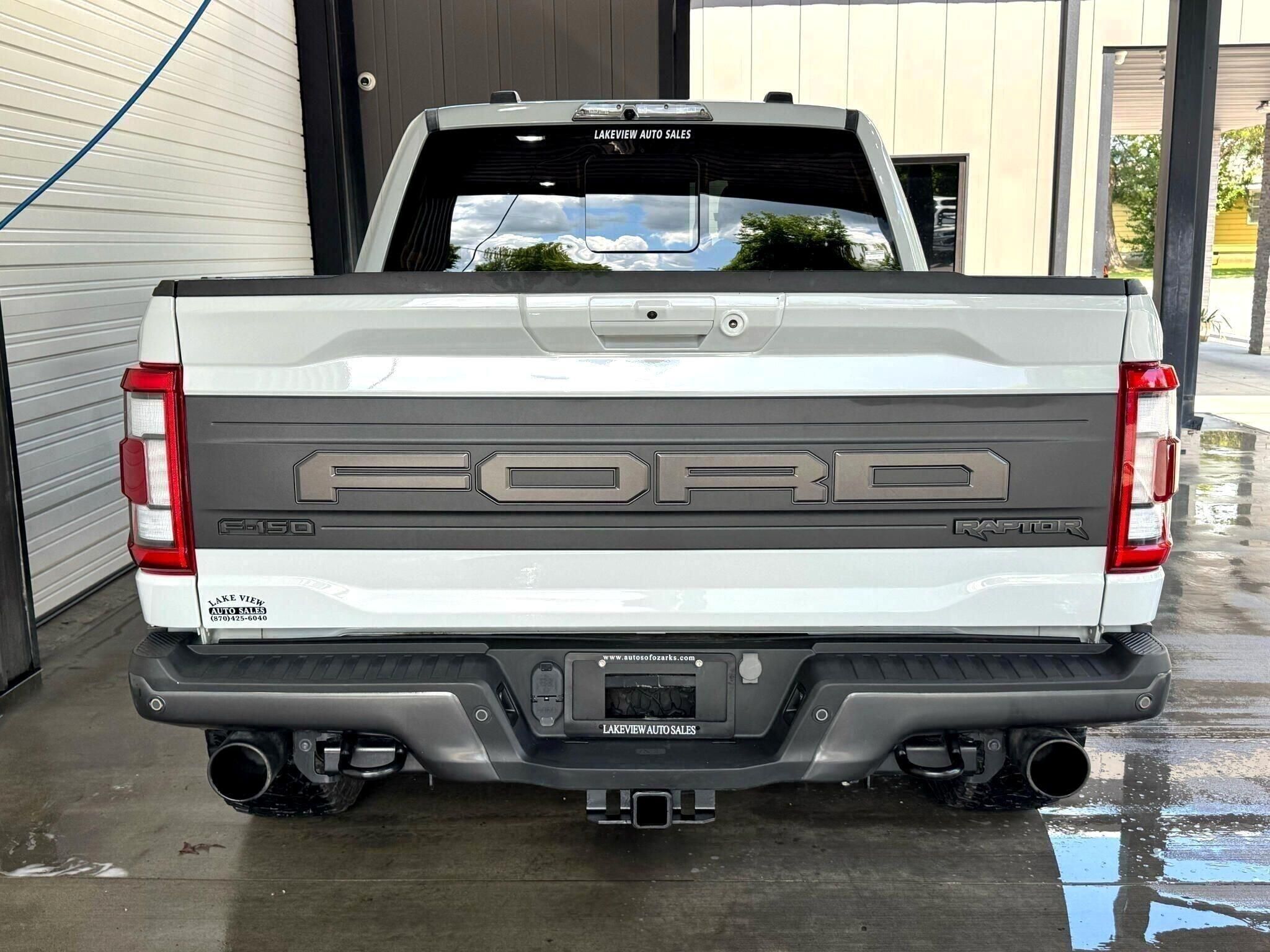 2023 Ford F-150 Raptor photo 4