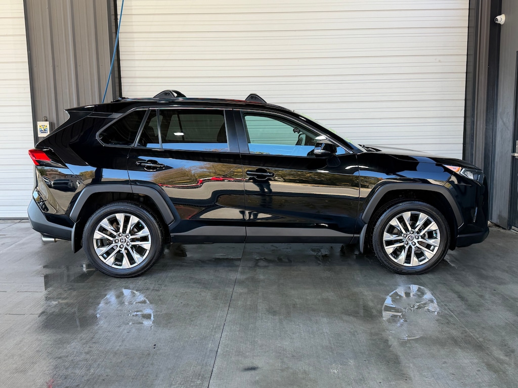 Used 2021 Toyota RAV4 XLE Premium SUV