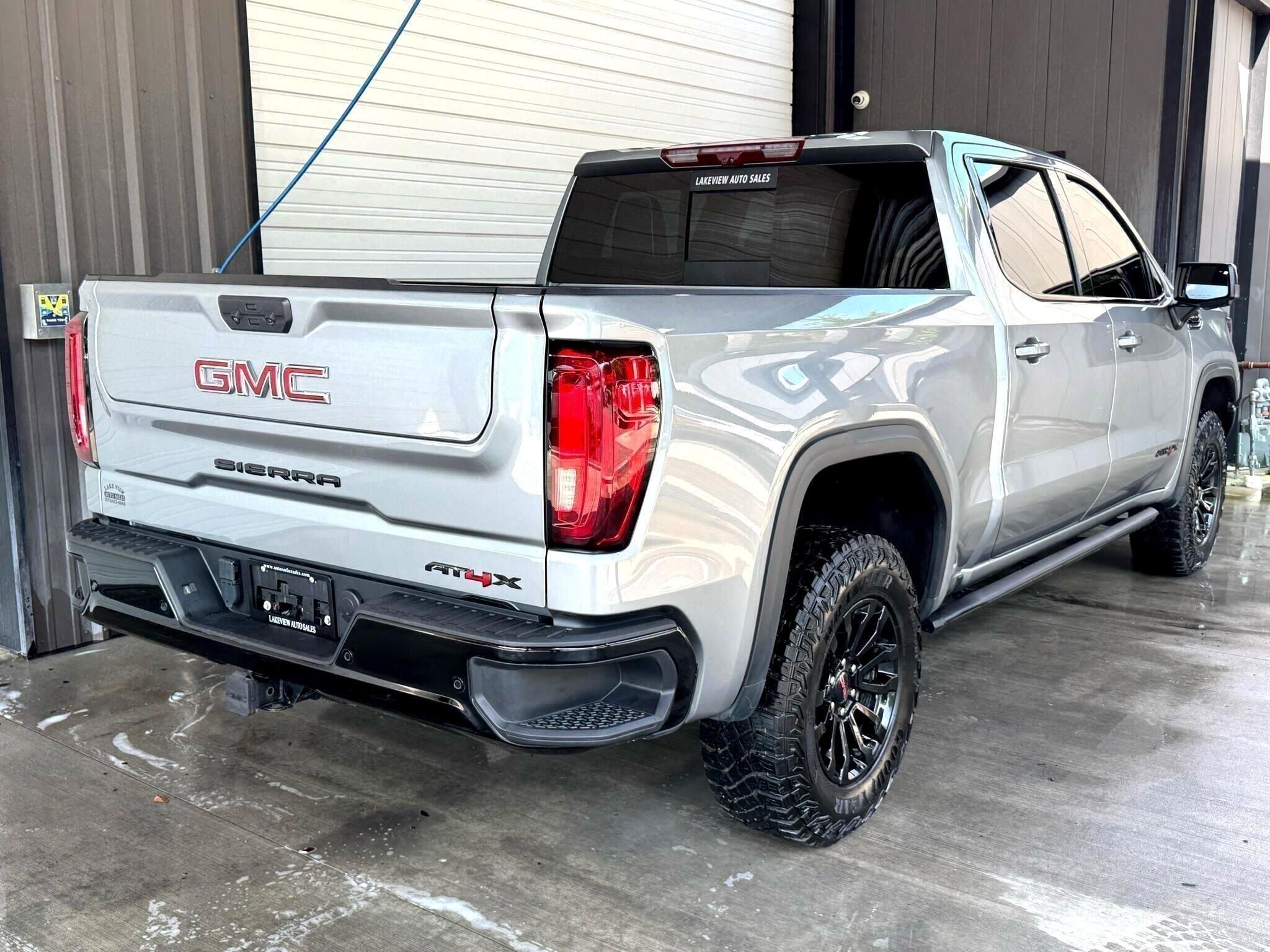 2023 Gmc Sierra 1500 AT4X photo 3