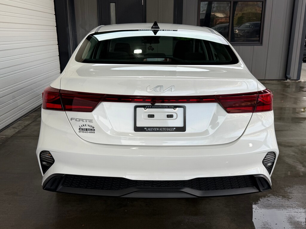 Used 2024 Kia Forte LXS Sedan