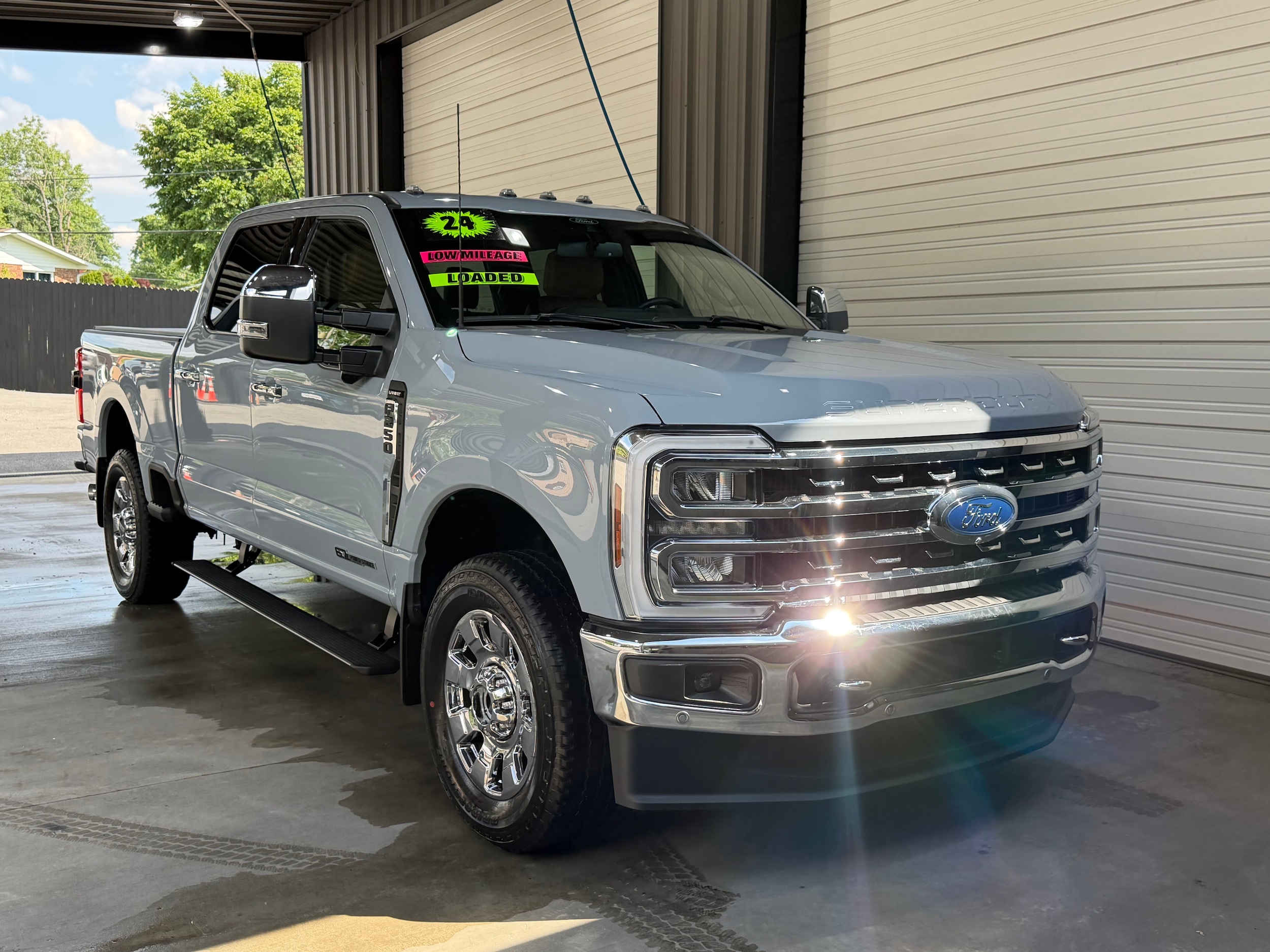 2024 Ford F-250 Lariat 4x4 Crew Cab 6-3/4' Box's photo